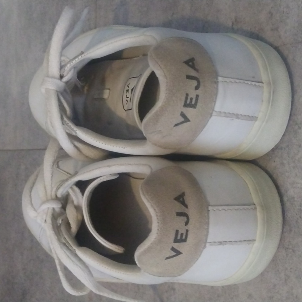 VEJA  Shoes - Picture 4 of 12